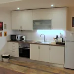 Villa Go Pt - Private Challet With Swimming Pool And Garden