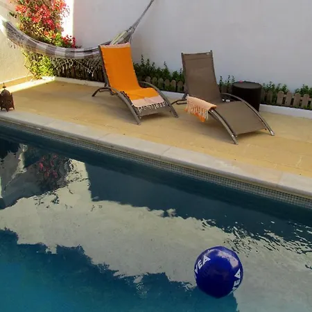 Go Pt - Private Challet With Swimming Pool And Garden