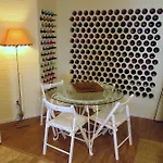 Villa Go Pt - Private Challet With Swimming Pool And Garden Parede