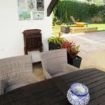Villa Go Pt - Private Challet With Swimming Pool And Garden