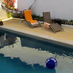 Go Pt - Private Challet With Swimming Pool And Garden