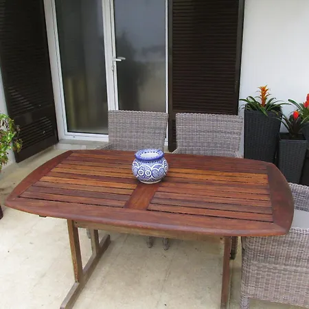 Villa Go Pt - Private Challet With Swimming Pool And Garden